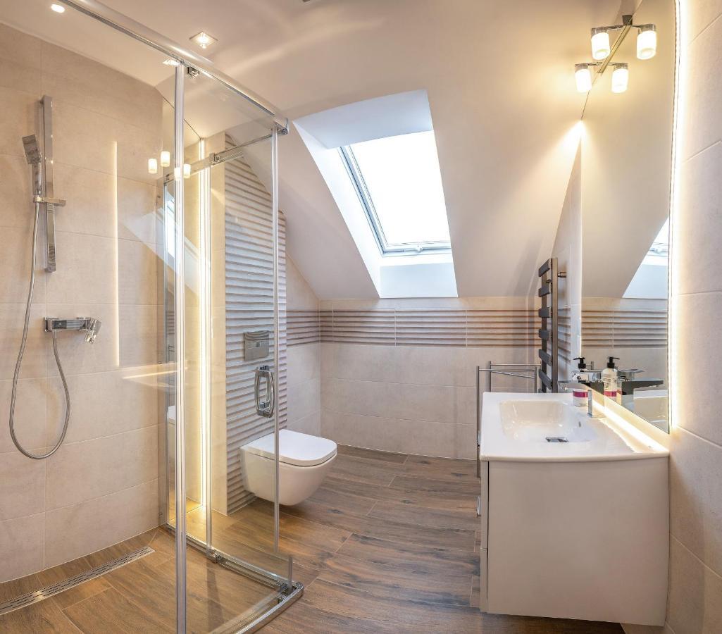 Tramontana Apartment สโตรเนีย ชล็องสเกีย ภายนอก รูปภาพ
